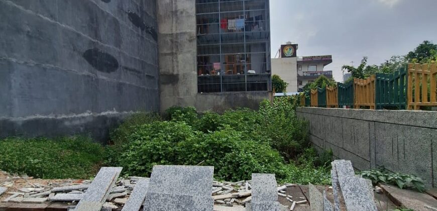 Plot Sale in Sec 63A