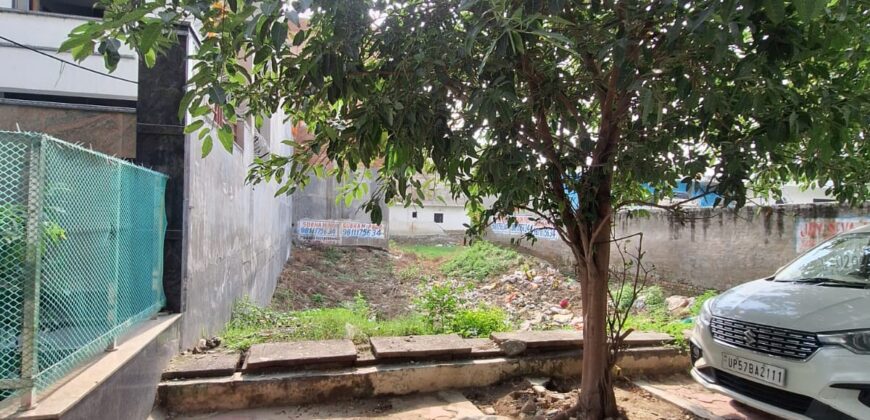 Plot Sale in Sec 122